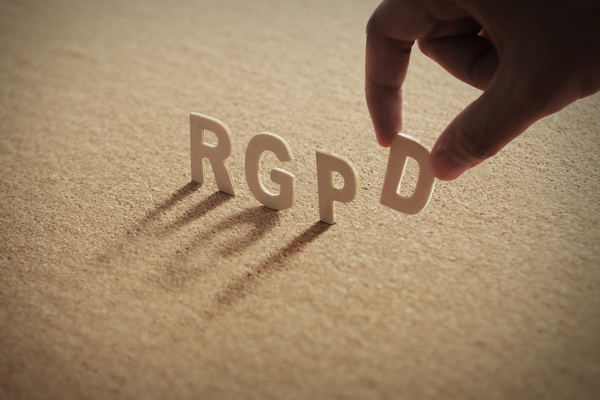 attention-aux-arnaques-rgpd-!