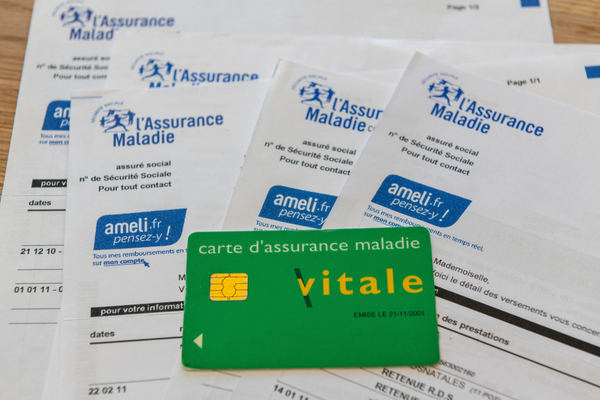 coronavirus-(covid-19)-:-un-arret-de-travail-pour-les-personnes-de-retour-d’un-voyage-a-l’etranger-?