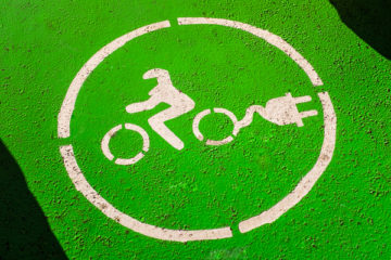 installation-de-bornes-de-recharge-de-voitures-vertes-:-une-nouvelle-precision-pour-l’aide-financiere-!