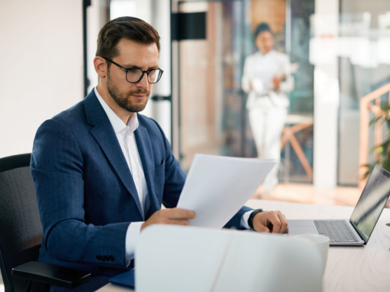 plateformes-de-dematerialisation-partenaires-:-qui-s&rsquo;occupe-de-votre-dossier-?