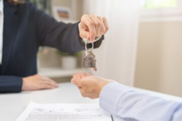c’est-l’histoire-d’un-locataire-qui-en-a-assez-de-payer-toujours-plus…