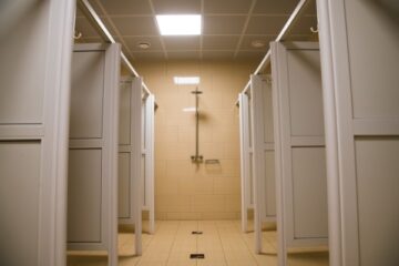 mines-et-carrieres-et-mise-a-disposition-obligatoire-de-douches :-pour-qui-et-comment ?