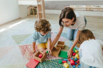 accueil-des-jeunes-enfants :-le-contenu-du-schema-pluriannuel