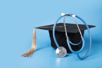 l’absence-d’un-diplome-peut-elle-justifier-un-licenciement-pour-faute-grave-?