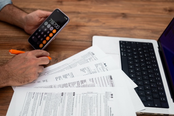 correction-tardive-d’une-declaration-d’impot-=-reclamation-contentieuse-?