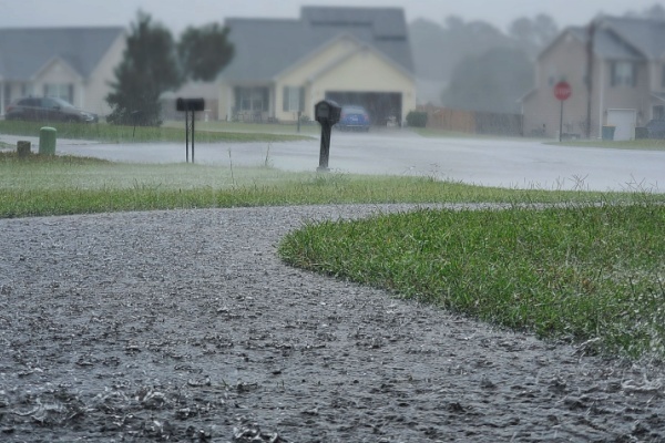 intemperies-:-l’urssaf-et-le-cpsti-aux-cotes-des-entrepreneurs-touches-!