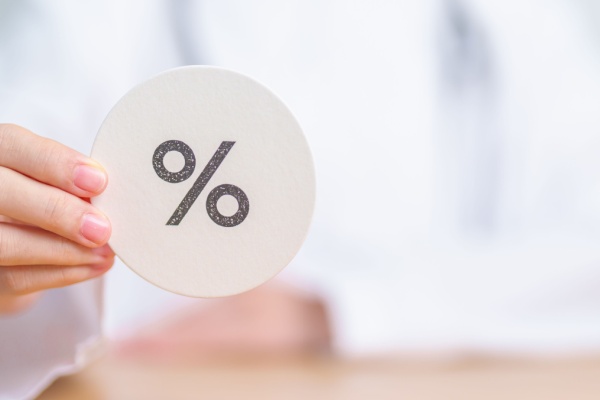 remises,-ristournes-et-avantages-des-pharmacies-:-retropedalage-en-vue-!