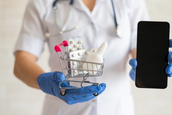 vente-de-medicaments-veterinaires-en-ligne-:-la-fiche-technique-est-arrivee