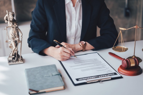 les-principales-nouveautes-sociales-en-2026-pour-les-professionnels-du-droit-et-du-chiffre