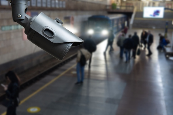 transports-en-commun-:-des-cameras-au-service-de-la-securite-collective