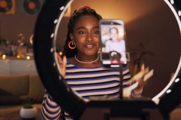 influenceurs-:-des-obligations-d’informations-a-respecter