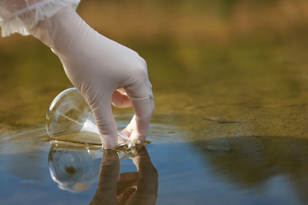 qualite-de-l’eau-en-bretagne-:-mise-en-place-d’une-experimentation-pour-le-secteur-agricole
