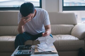 c’est-l’histoire-d’une-societe-qui-estime-que-son-client-abuse-du-retard-de-paiement-de-ses-factures…